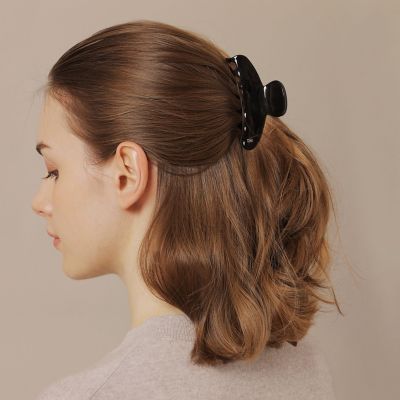 婦人画報11月号掲載】【ALEXANDRE DE PARIS