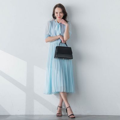 ドッキングプリーツワンピース≪手洗い可能≫