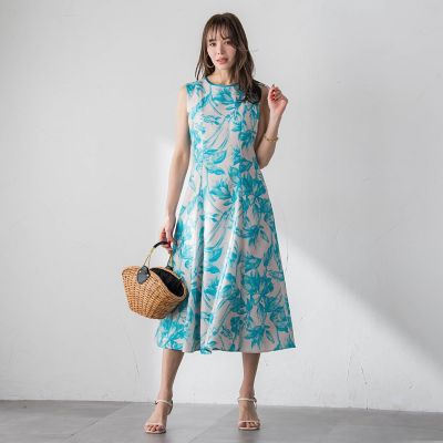 WEB限定カラーあり】リネンライクフラワーワンピース | Viaggio Blu