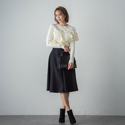 フリルニット