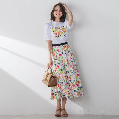 フラワープリントＴシャツ≪洗濯機で洗える≫