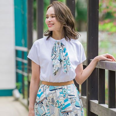 ＜Viaggio Blu (Women)＞ヨット柄スカーフ付きプルオーバー≪洗濯機で洗える≫