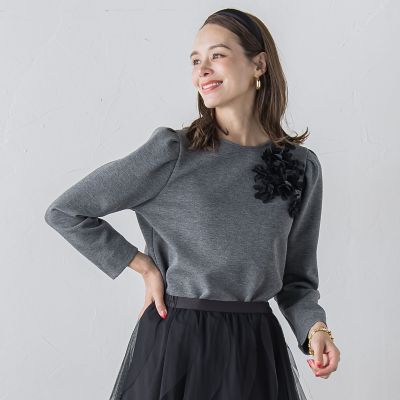 新品タグ付き ペプラムフリンジトップス GLOW8月号掲載/洗える】ランダムフリルジャージー ペプラム