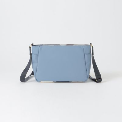 ♡美品♡ブルーレーベルクレストブリッジナイロン 巾着ショルダーバッグ☆軽量 パーシャルクレストブリッジチェックナイロンミニショルダー（バッグ