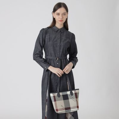 新品未使用タグ付き　ブルーレーベルクレストブリッジチェックロゴプリントトート クレストブリッジチェックロゴプリントトート | BLUE LABEL