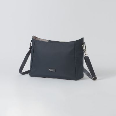一部店舗限定】パーシャルクレストブリッジチェックナイロンワン