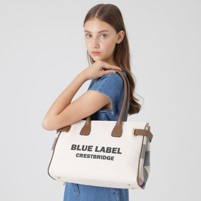 ロゴプリントハトメトート | BLUE LABEL CRESTBRIDGE (Women)/ブルー