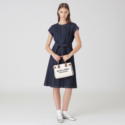 ロゴプリントハトメミドルトート | BLUE LABEL CRESTBRIDGE (Women