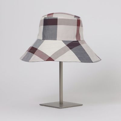 ブルーレーベルクレストブリッジ 新品 リバーシブル バケットハット / 帽子-2 リバーシブルバケットハット（ハット/キャップ/グローブ）｜BLUE LABEL