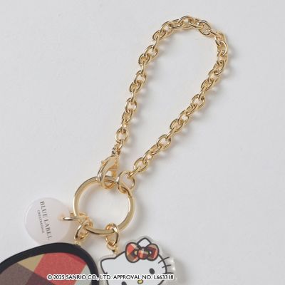 最終値下【ハローキティコラボ】クレストブリッジチェックチャーム ハローキティコラボ】クレストブリッジチェックチャーム（アクセサリー