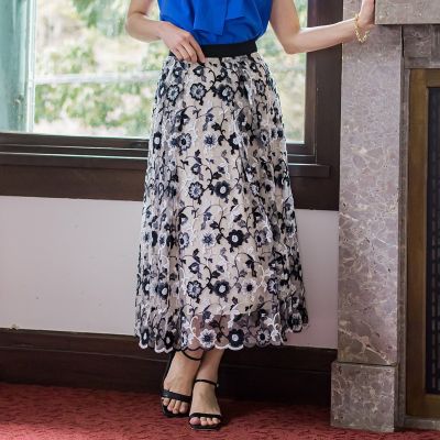 チュールフラワー刺繍スカート