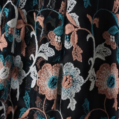 チュールフラワー刺繍スカート