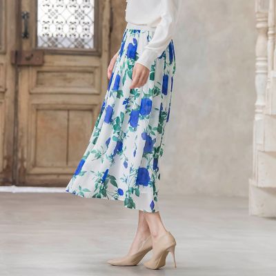 ブルーローズプリントスカート≪洗濯機で洗える≫ | Viaggio Blu