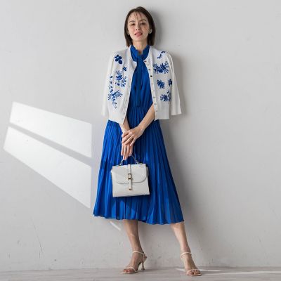 ボタニカル刺繍カーディガン≪手洗い可能≫