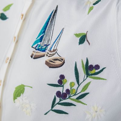 カプリ刺繍ニットカーディガン≪手洗い可能≫