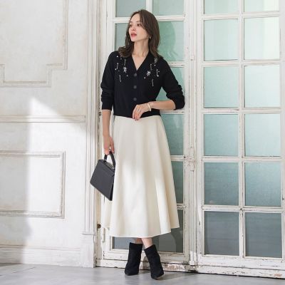 Vネックビジューカーディガン≪手洗い可能≫ | Viaggio Blu