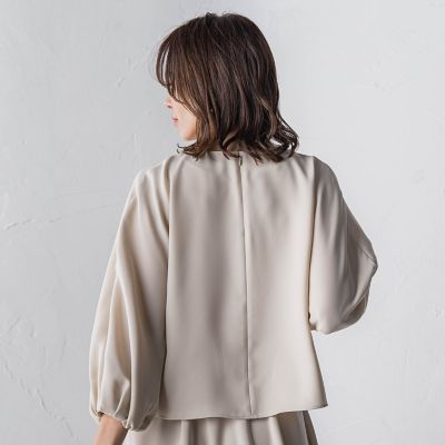 ＭＩＬＩＯＮＥ　ＤＯＵＢＬＥＳＡＴＩＮドルマンスリーブブラウス≪洗濯機で洗える≫