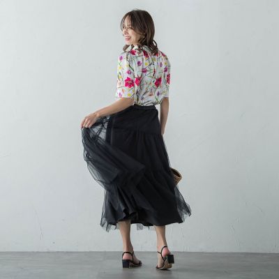 【ＫＥＩＴＡ　ＫＡＷＡＳＡＫＩ　×　Ｖｉａｇｇｉｏ　Ｂｌｕコラボ】Ｗｉｌｄ　ｔｕｌｉｐ　ブラウス