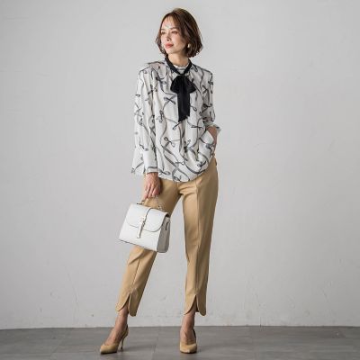 サテンリボンプリントブラウス≪セットアップ対応／洗濯機で洗える≫
