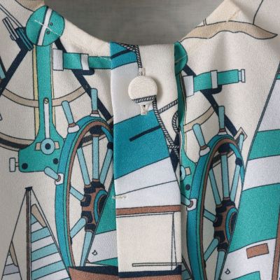 ヨット柄プリントブラウス≪洗濯機で洗える≫