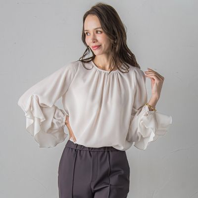 【SALE】Viaggio Blu (Women)/ビアッジョブルー ラッフルブラウス&#8810;洗濯機で洗える&#8811; 02オフホワイト トップス【三越伊勢丹/公式】