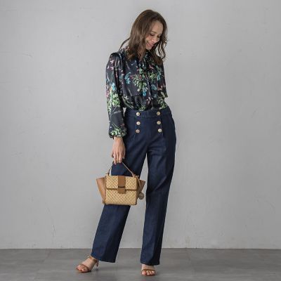 And  A   バタフライプリントブラウス セール】 バタフライプリントフリル ブラウス （シャツ・ブラウス