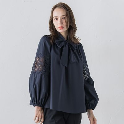 Viaggio Blu (Women)/ビアッジョブルー 袖レースブラウス&#8810;洗濯機で洗える&#8811; 05ネイビー トップス【三越伊勢丹/公式】