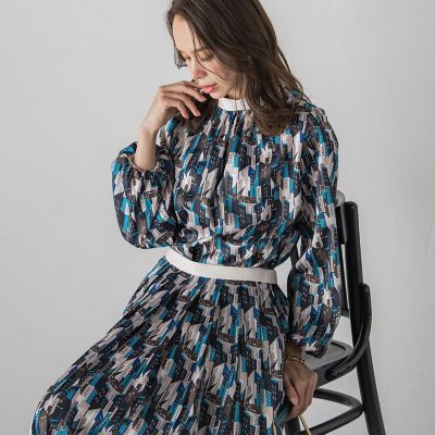 ＜Viaggio Blu (Women)＞ビルディング柄ブラウス≪洗濯機で洗える≫