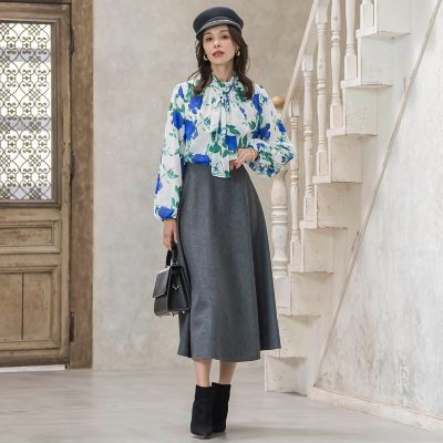 ブルーローズプリントブラウス≪洗濯機で洗える≫ | Viaggio Blu