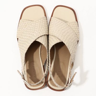 ＧＡＬＥＲＩＥ　ＶＩＥ　ＤＥ　メッシュクロス　サンダル