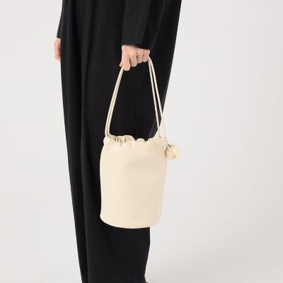 Ｂｕｃｋｅｔ　Ｂａｇｇａｇｅ　Ｂａｌｌ　Ｃｈａｒｍ　ラムレザー　ショルダーバッグ