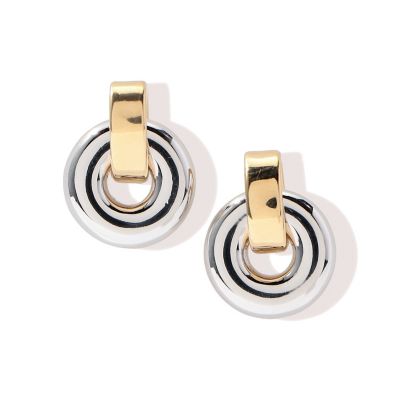 ＬＡＵＲＡ　ＬＯＭＢＡＲＤＩ　ＰＩＥＧＡ　ピアス