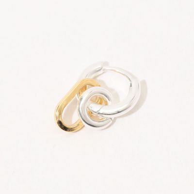 ＬＡＵＲＡ　ＬＯＭＢＡＲＤＩ　ＦＡＲＡ　ピアス