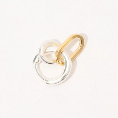 ＬＡＵＲＡ　ＬＯＭＢＡＲＤＩ　ＦＡＲＡ　ピアス