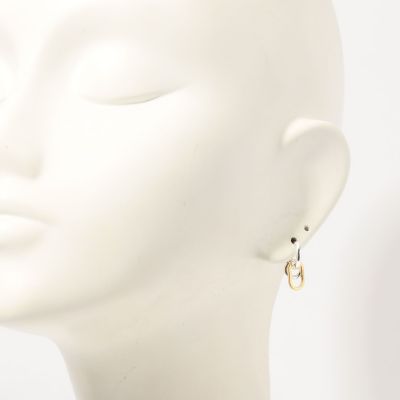 ＬＡＵＲＡ　ＬＯＭＢＡＲＤＩ　ＦＡＲＡ　ピアス