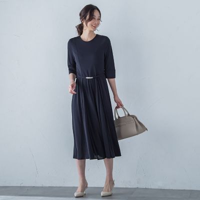 ５分袖フィット＆フレアーワンピース≪洗濯機で洗える≫