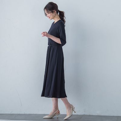 ５分袖フィット＆フレアーワンピース≪洗濯機で洗える≫