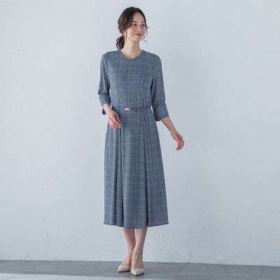 ５分袖フィット＆フレアーワンピース≪洗濯機で洗える≫
