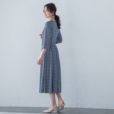 ５分袖フィット＆フレアーワンピース≪洗濯機で洗える≫