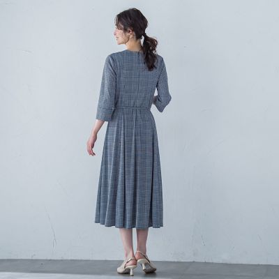 ５分袖フィット＆フレアーワンピース≪洗濯機で洗える≫