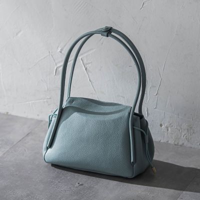 【ＷＥＢ限定】２ＷＡＹフォルムレザーハンドバッグ
