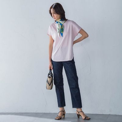 【ｍａｎｉｐｕｒｉ】ダイヤ型シルクスカーフ