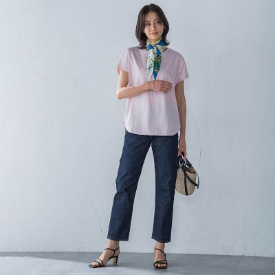 【ｍａｎｉｐｕｒｉ】ダイヤ型シルクスカーフ