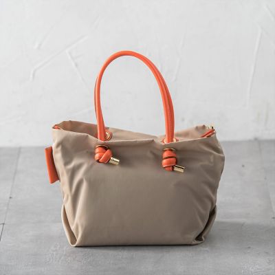 LAUTREAMONT (Women)/ロートレアモン 【ＷＥＢ限定】【ＶＩＯＬＡｄ’ＯＲＯ】ノットハンドルナイロントート　ＸＳ　ＢＩＡＮＣＡ　Ｖ－２１９７