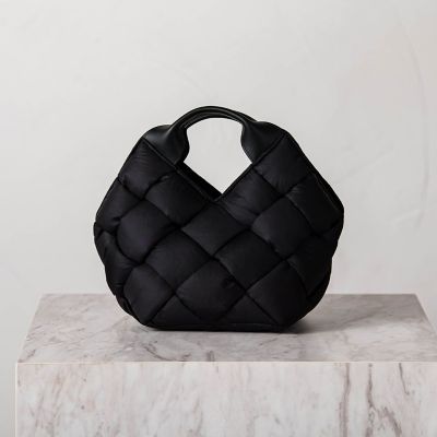 WEB限定】【VIOLAd'ORO】キルトハンドバッグ ELMO