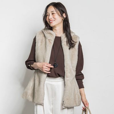 ＜LAUTREAMONT (Women)＞リバーシブルフェイクファーフーディベスト