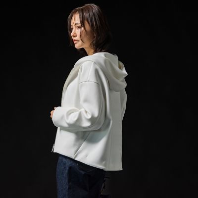 フォルムライトジップパーカー≪洗濯機で洗える≫