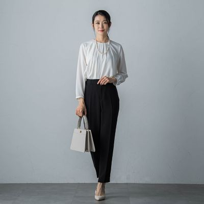 ソアパールテーパードパンツ