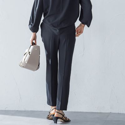 キレイ×リラックス　アムンゼンテーパードパンツ≪洗濯機で洗える≫
