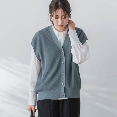 ＜LAUTREAMONT (Women)＞【ＷＥＢ限定】【１１号あり】メタルボタンニットベスト≪手洗い可能≫
